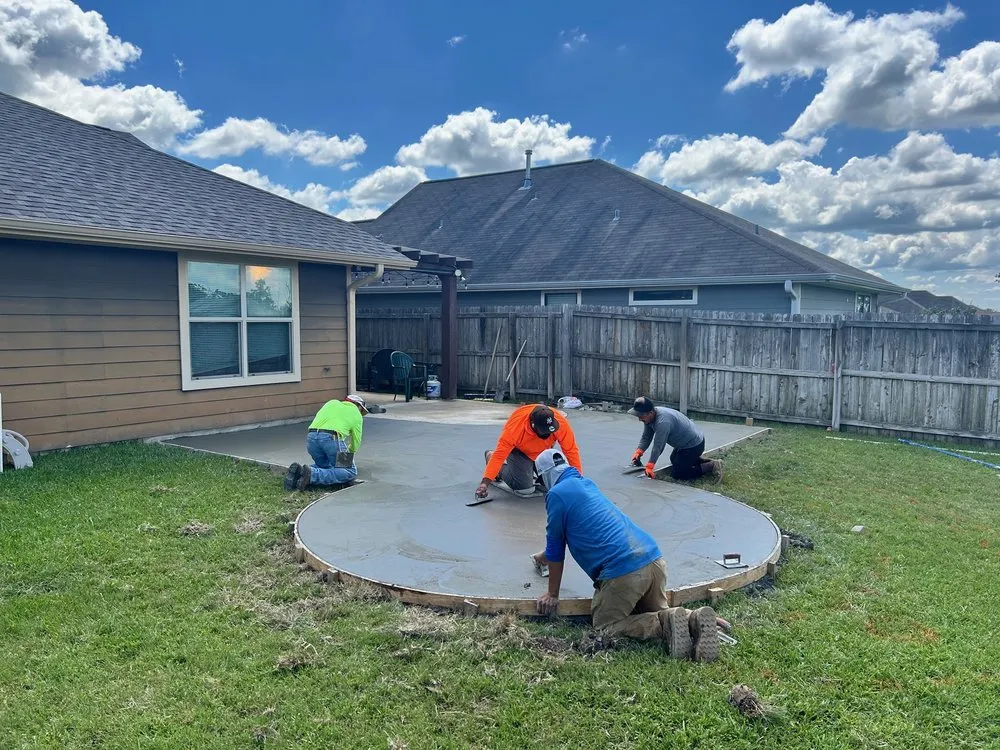 Trusted yard cleanup service for outdoor upgrades across College Station, TX - Level 5 Project Management