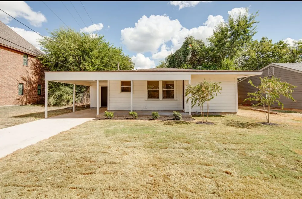 Professional lawn care service in College Station, TX - Level 5 Project Management