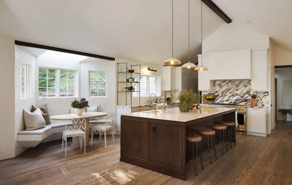 Professional lawn mowing service experts serving San Ramon, CA - Level Contractor