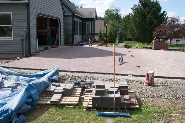 Level Green Landscaping Inc.