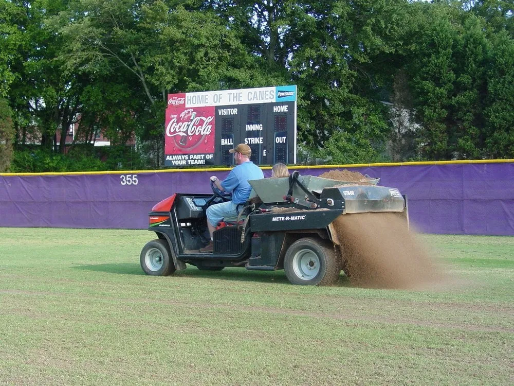 Local yard maintenance in Marietta, GA - Level Lawns