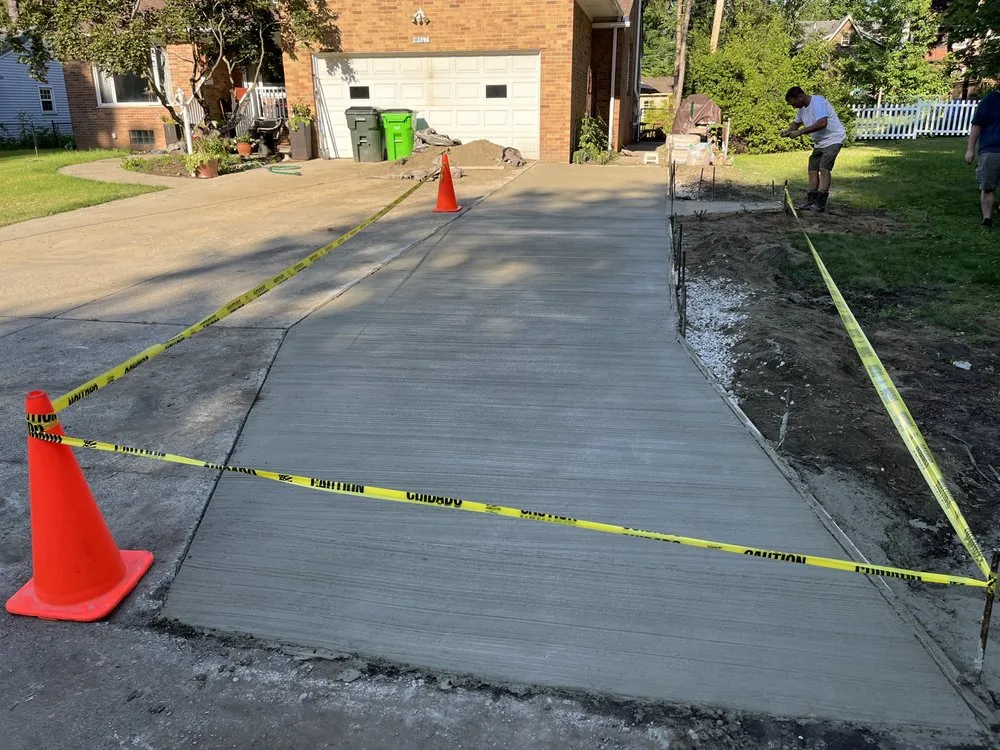 Custom lawn mowing service in Canton, OH - Level Up Landscape & Hardscape