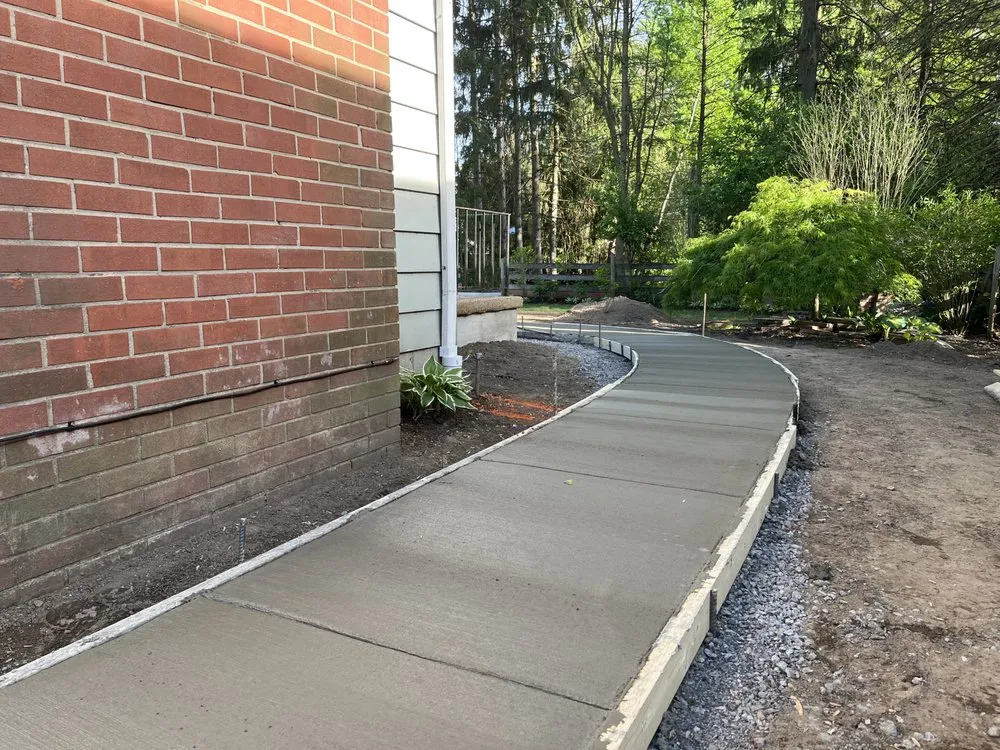 Reliable yard maintenance in Canton, OH by Level Up Landscape & Hardscape