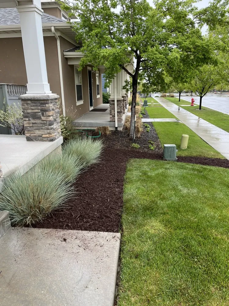Top-rated lawn mowing service in South Jordan, UT - Level Up Landscape