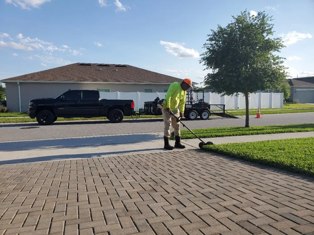 Local outdoor landscaping experts serving Kissimmee, FL - Levi L