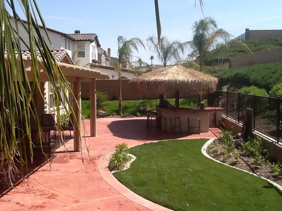 Local lawn care service experts serving Riverside, CA - Levi's Landscaping