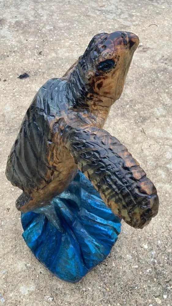 Professional lawn care service in Moncks Corner, SC - Levi’s Timber to Remember