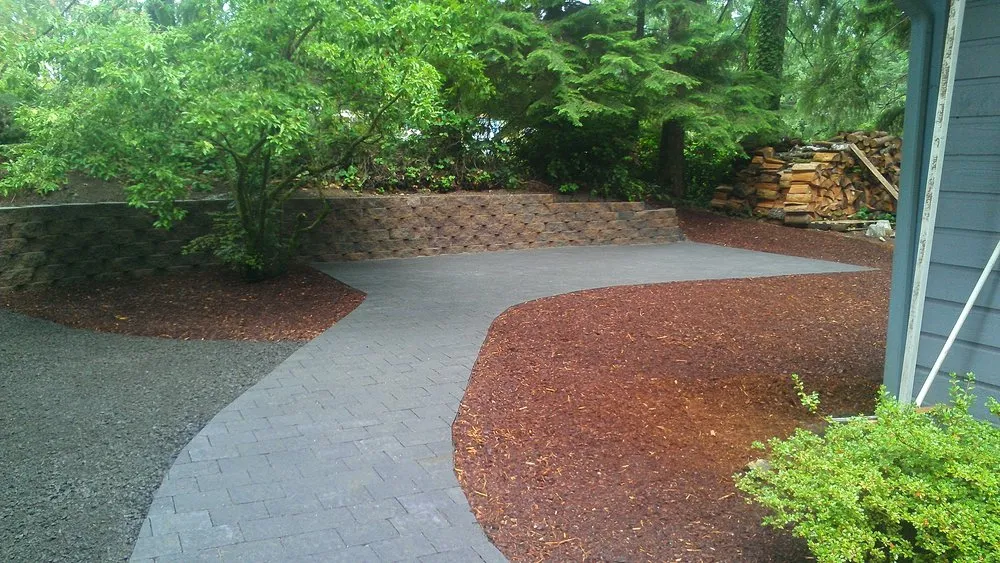 Trusted yard maintenance in Port Orchard, WA - Levy's Lawn & Landscaping