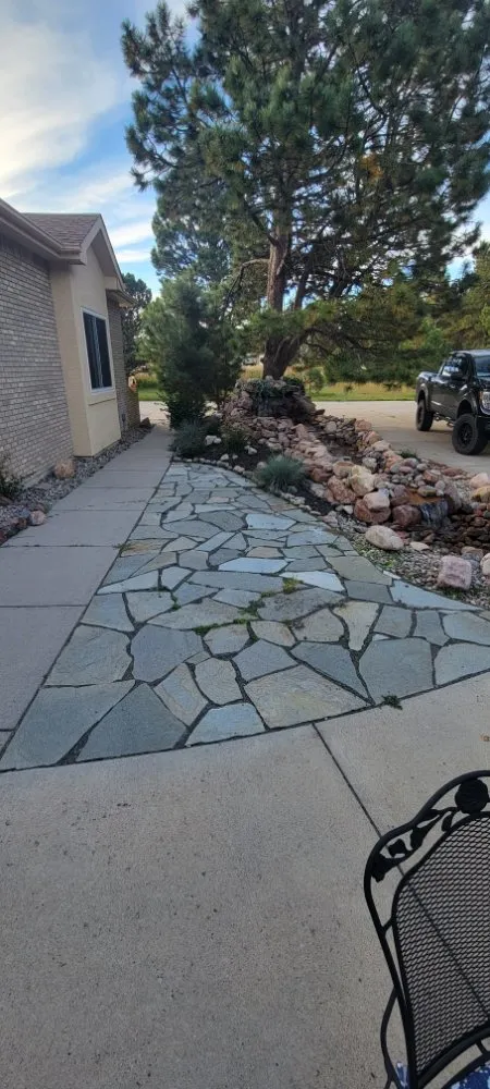 Local yard maintenance experts serving Monument, CO - Lewallen's Outdoor Service