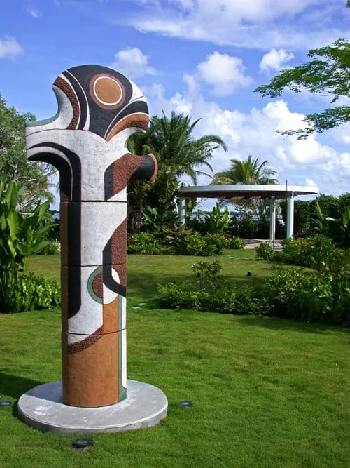 Local garden landscaping for beautiful yards across Miami, FL - Lewis Aqüi Landscape + Architectural Design, LLC