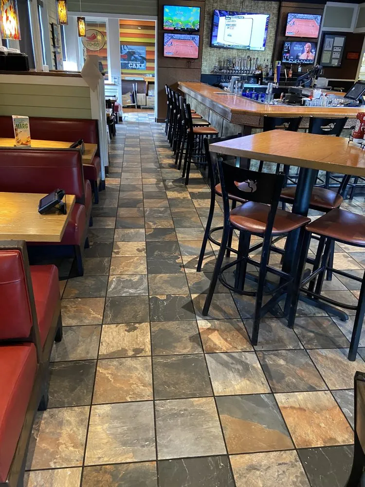 Affordable lawn care service in Jackson, MS by Lewis Cleaning and Lawn Service