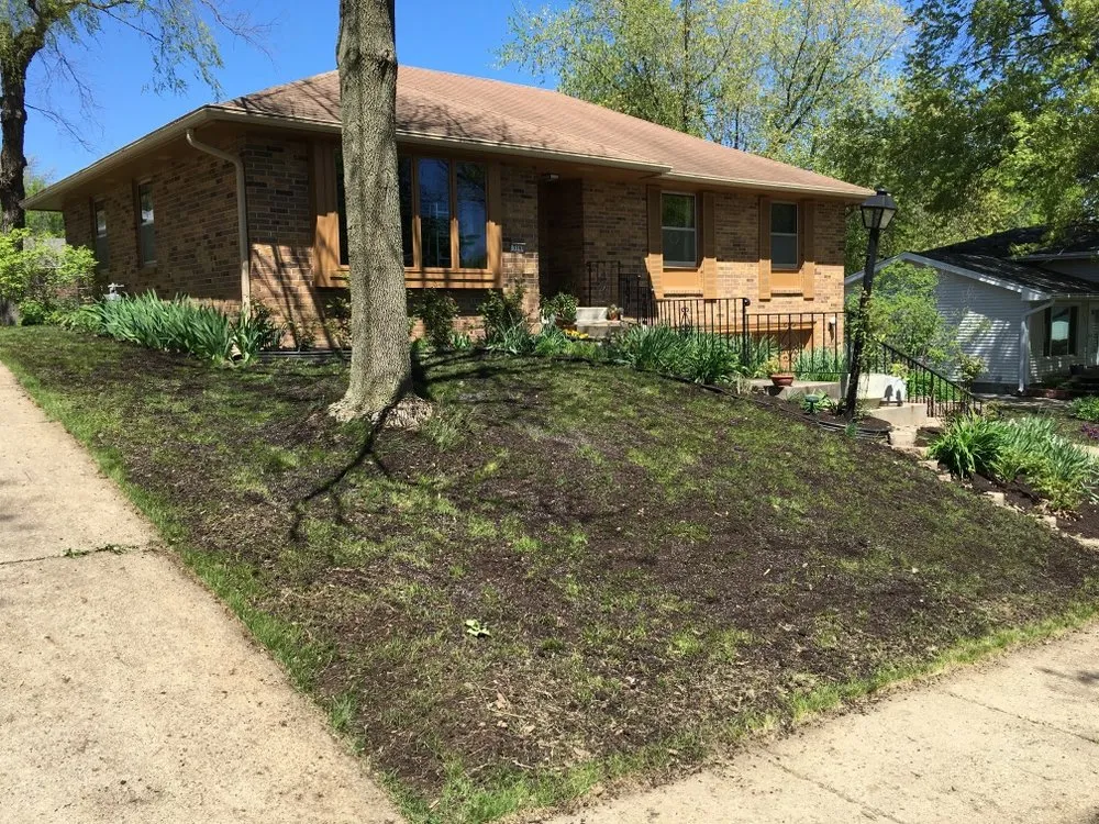 Trusted garden landscaping near you in Des Moines, IA by Lewis Lawn & Labor