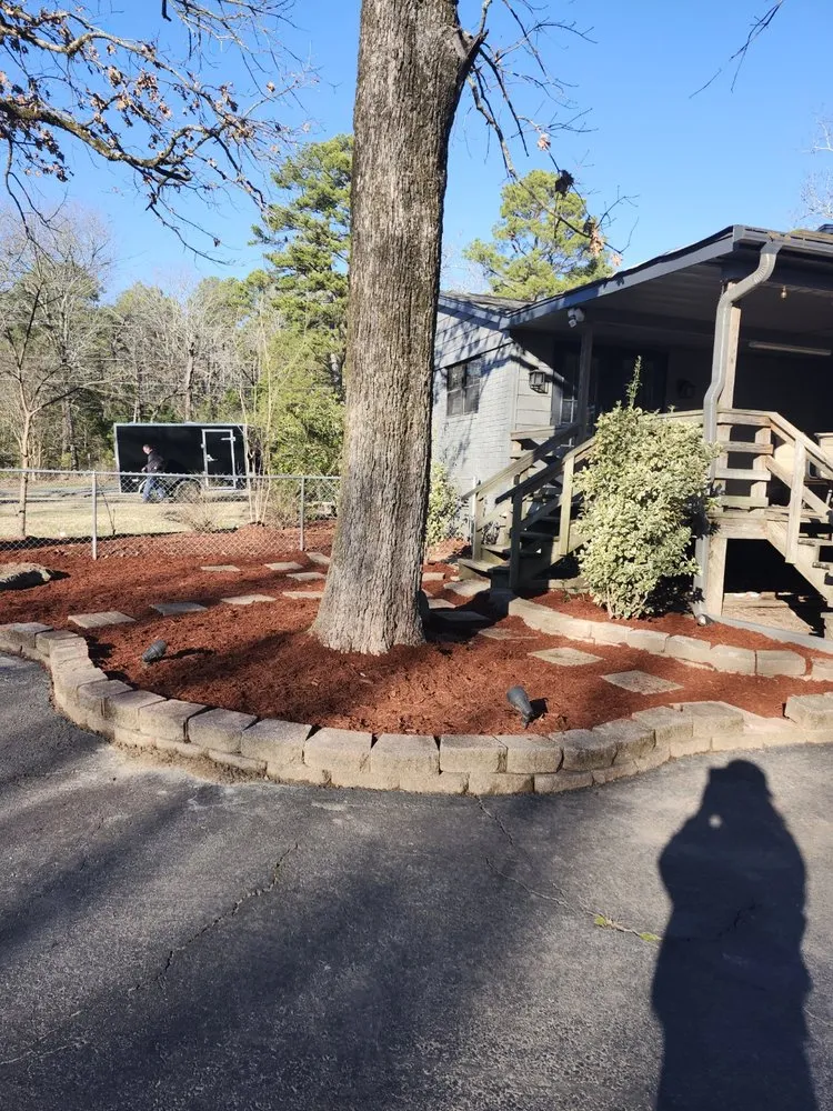 Top-rated landscaping services experts serving Little Rock, AR - Lewis Lawns and Landscaping