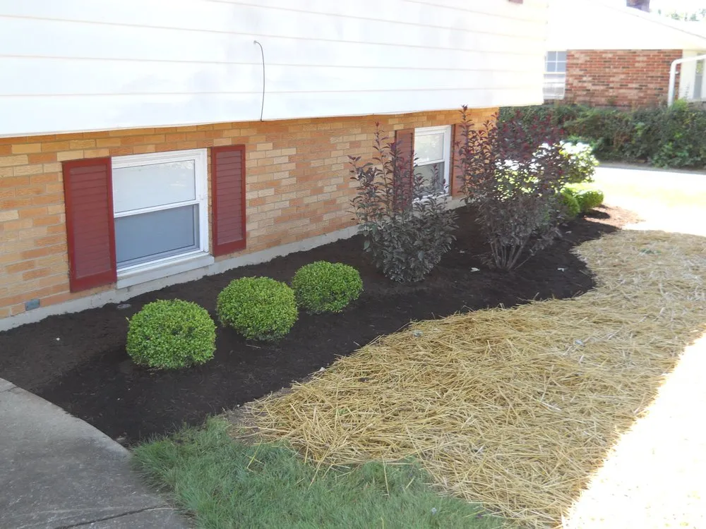 Professional residential landscaping in Bellbrook, OH - Lewis Nursery & Landscaping
