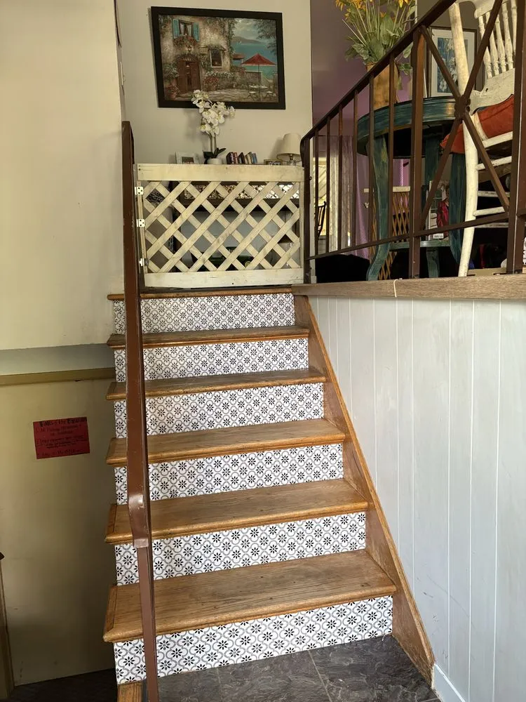 Professional garden landscaping experts serving Champaign, IL - Lewis Property Maintenance