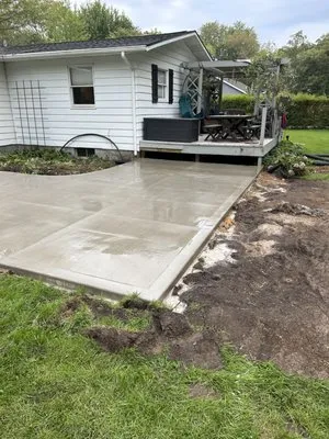 Lew’s Outdoor Services