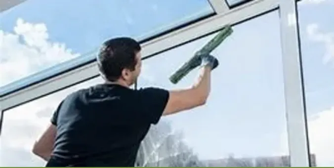 Custom garden landscaping in Spring, TX - Lewzander Cleaning Solutions