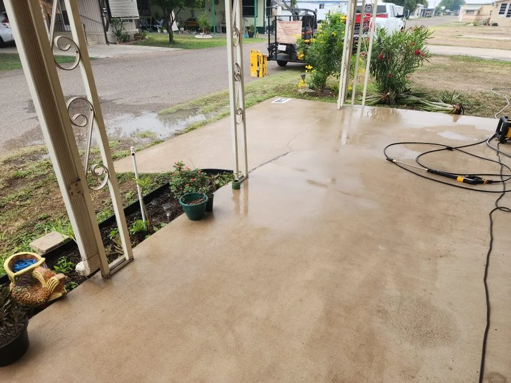 Local residential landscaping for beautiful yards across Edinburg, TX - Lex & Mj's Services