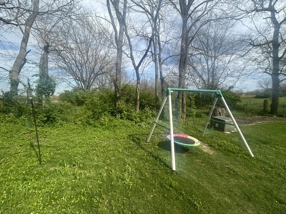 Professional garden landscaping in Lexington, KY by Lex Landscaping