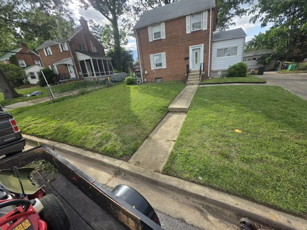 Custom lawn care service near you in Hillcrest Heights, MD by Lexis Landscaping