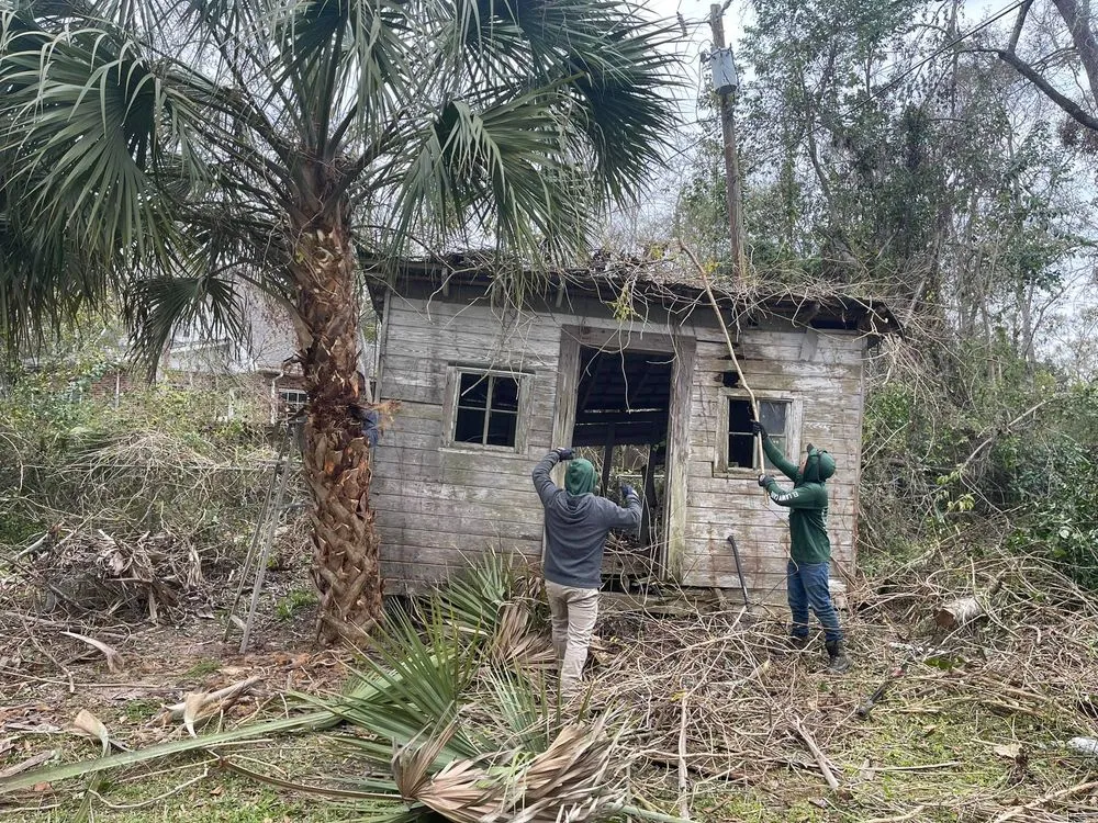 Local residential landscaping for homes in Slidell, LA by Ley's Landscaping