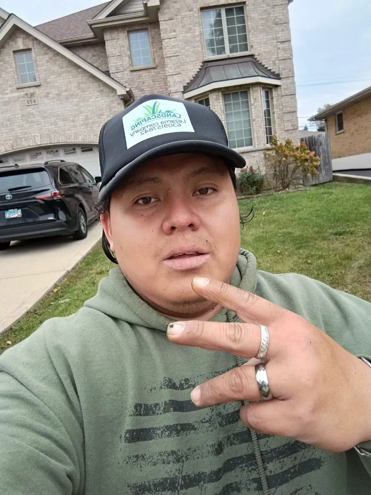 Expert outdoor landscaping for beautiful yards in Hanover Park, IL by Lezama Landscaping