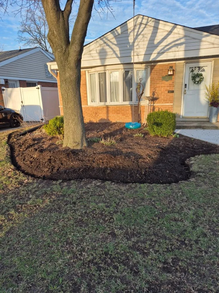 Local lawn mowing service in Hanover Park, IL - Lezama Landscaping