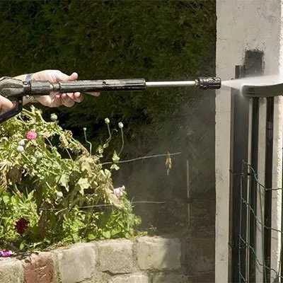 Professional lawn care service in Albany, OR by L&F Lawn Service