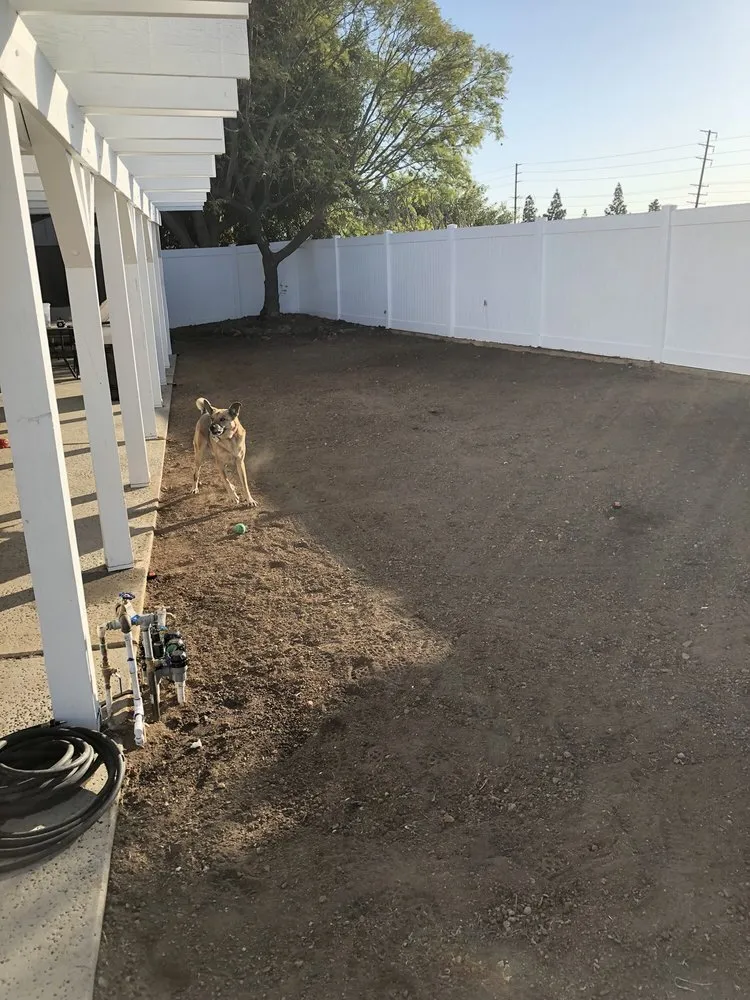 Custom yard maintenance in Bloomington, CA - LFR Landscape