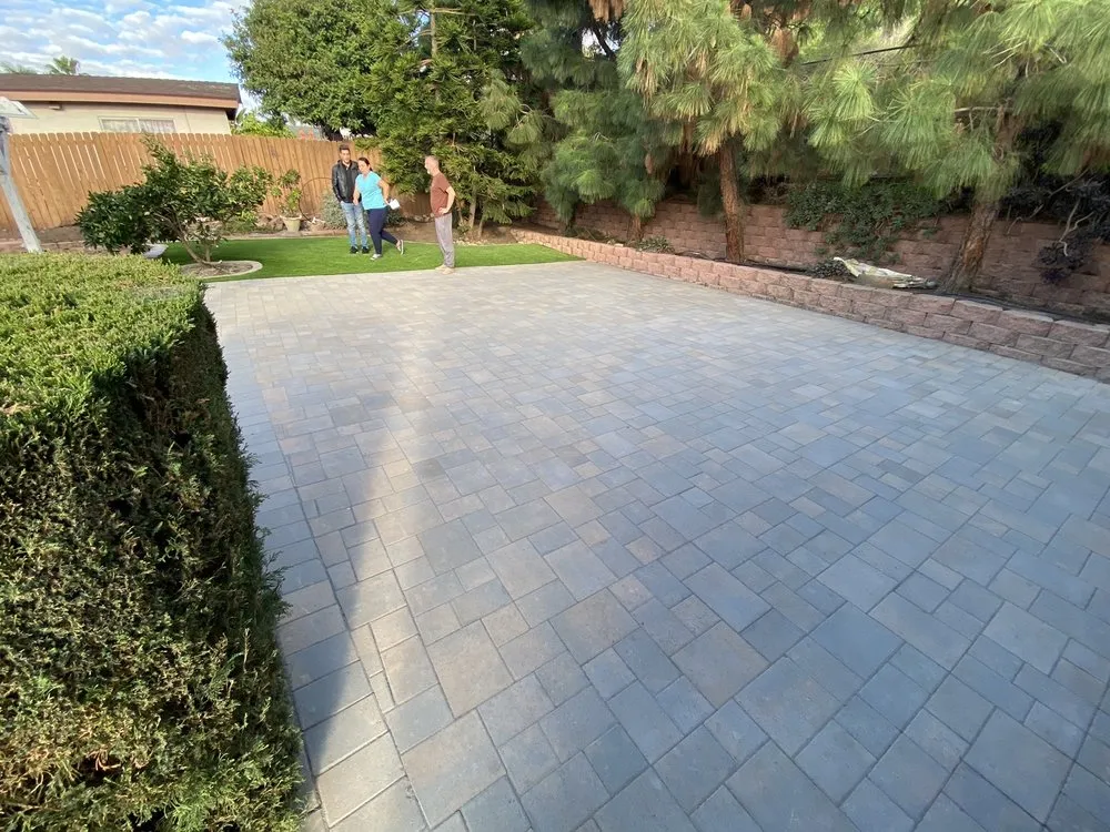 Local lawn mowing service in Valley Center, CA - LG Construction & Design