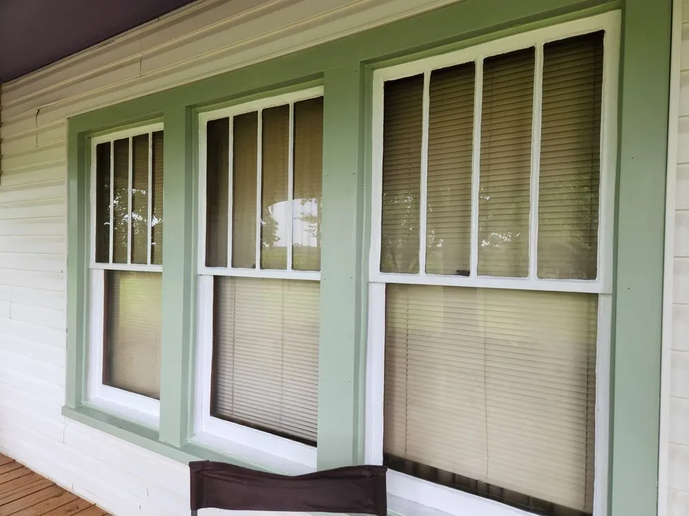 Top-rated yard cleanup service for residential properties across Troy, MO - LG Handyman&Cleaning