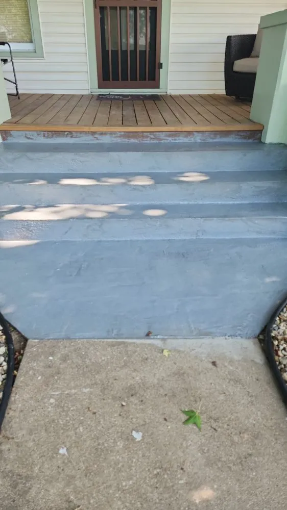 Affordable outdoor landscaping in Troy, MO by LG Handyman&Cleaning