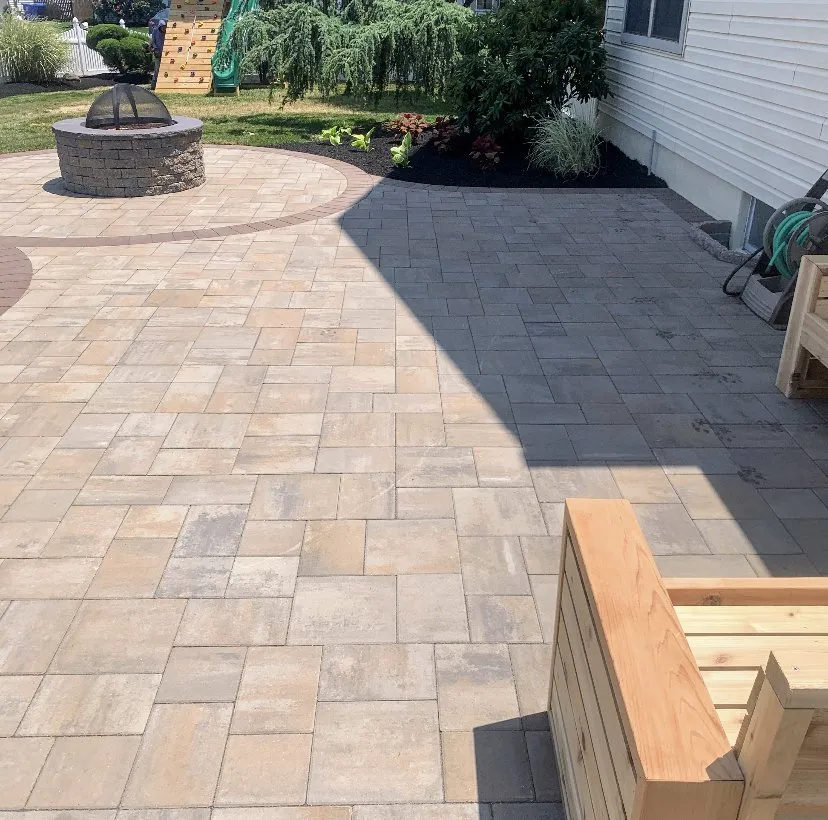 Top-rated yard cleanup service for homes in Lindenwold, NJ by L&G Landscaping & Tree Service
