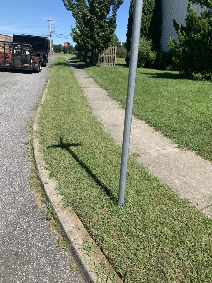 Custom yard maintenance in Lindenwold, NJ by L&G Landscaping & Tree Service