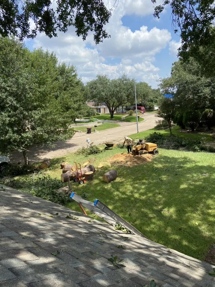 Affordable landscape design in Brookshire, TX by L&G landscaping