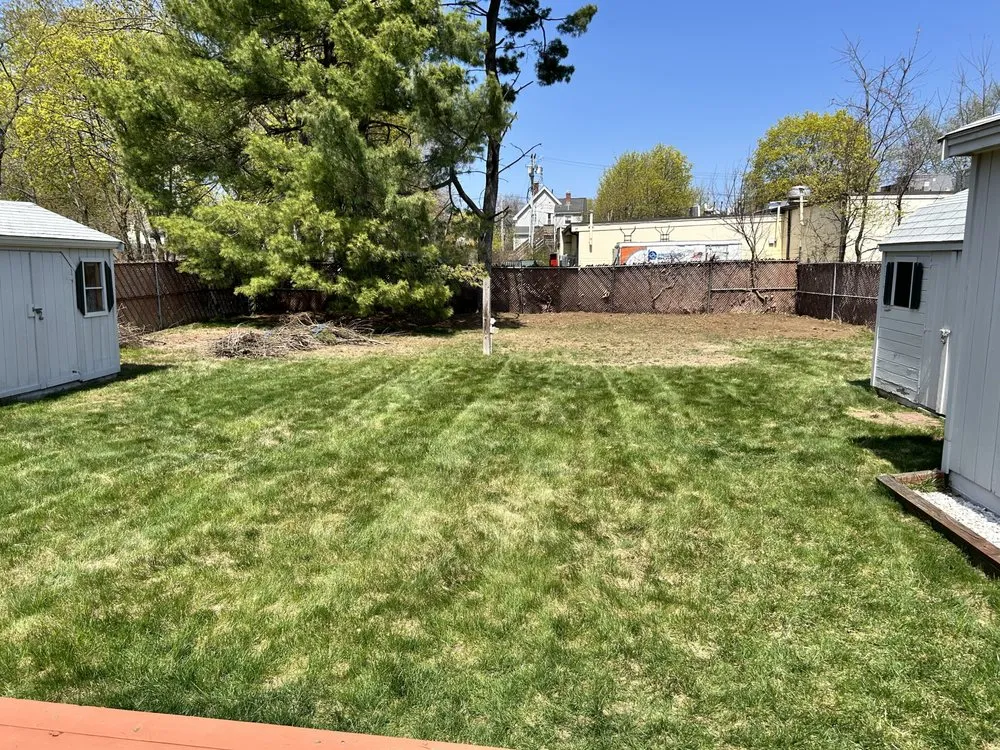 Trusted lawn mowing service experts serving Norwood, MA - L&G Landscaping