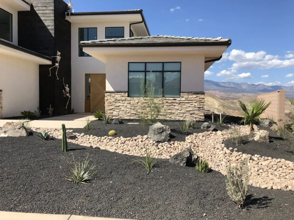 Reliable lawn mowing service in Santa Clara, UT by LG Landscaping