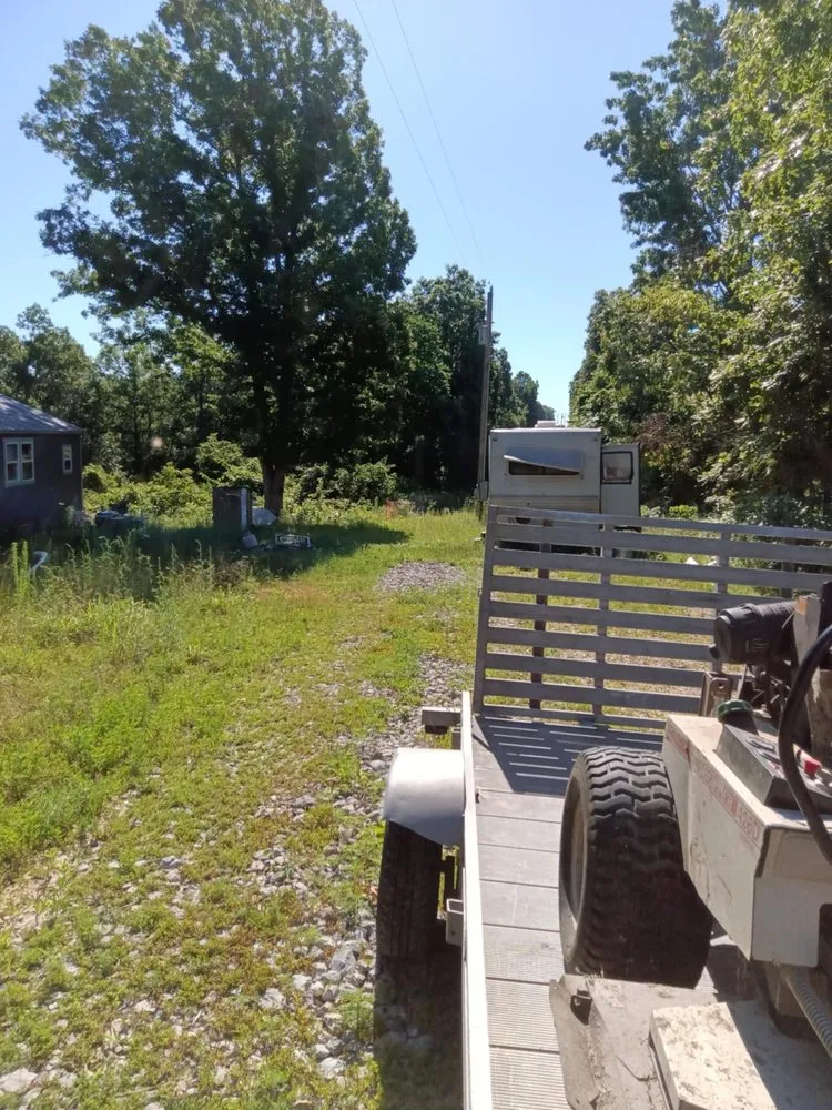 Top-rated landscape design experts serving Eldridge, MO - Lg Lawn Mowing & Yard Service