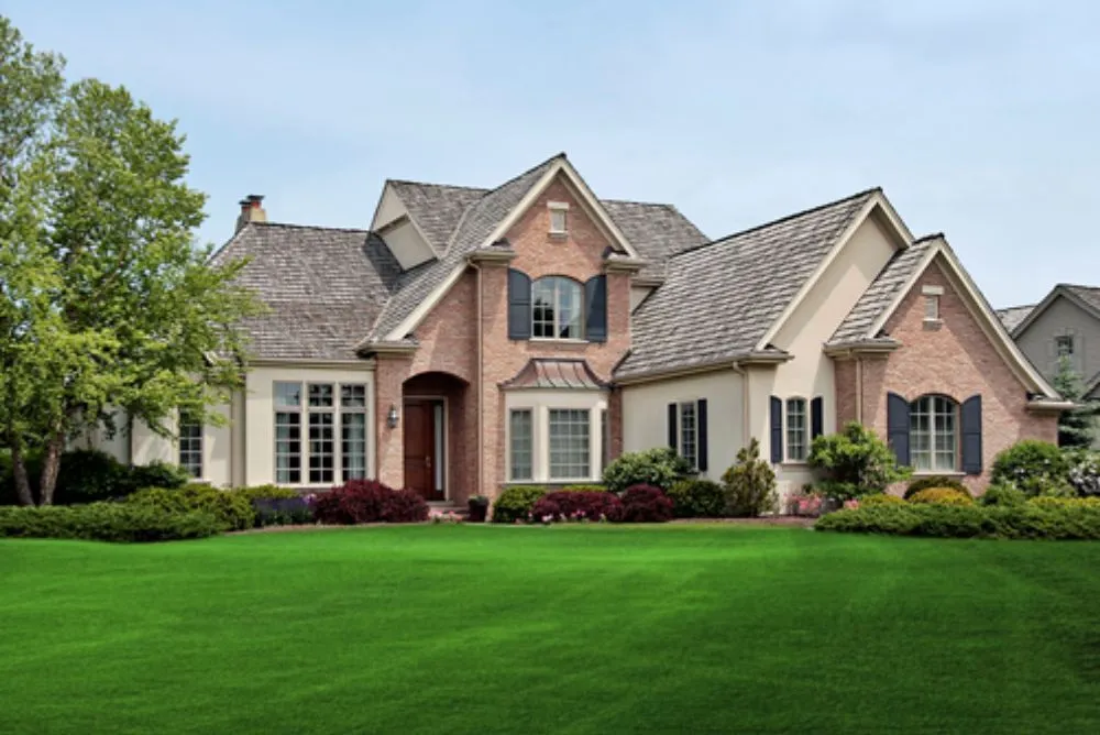 Custom outdoor landscaping for homes across Crestwood, KY - L&G Lawncare Services