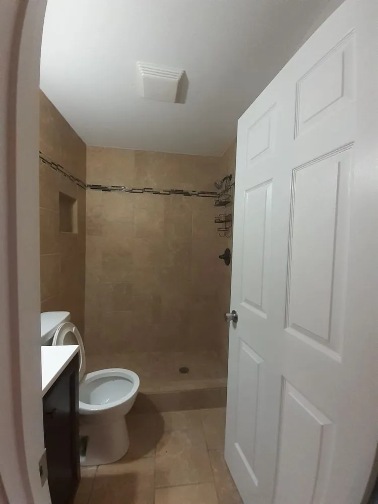 Trusted garden landscaping for year-round maintenance in Woodbridge, VA by LG Painting & Lawn Services