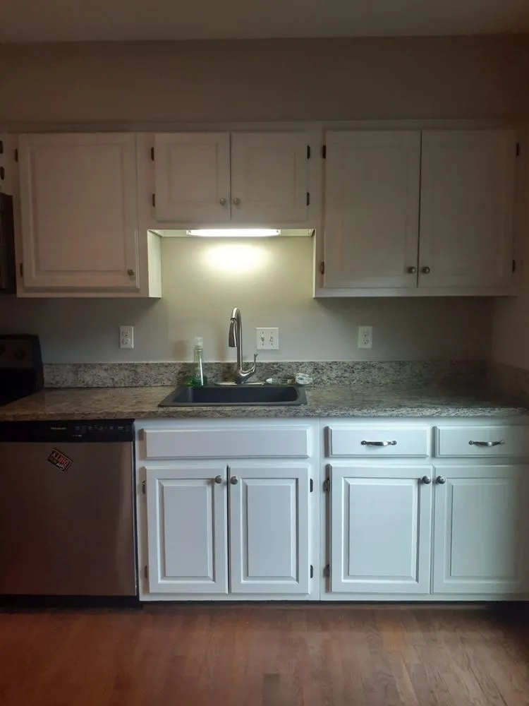 Trusted lawn care service in Woodbridge, VA by LG Painting & Lawn Services