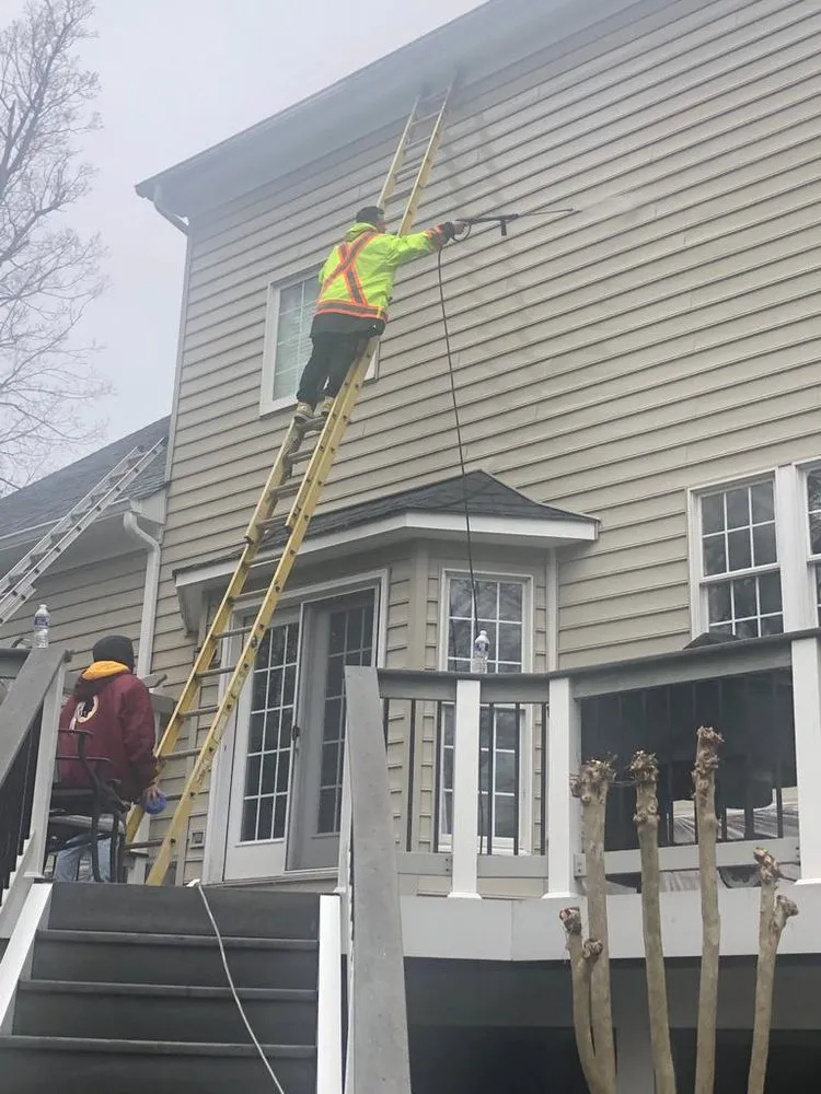 Top-rated outdoor landscaping in Woodbridge, VA - LG Painting & Lawn Services