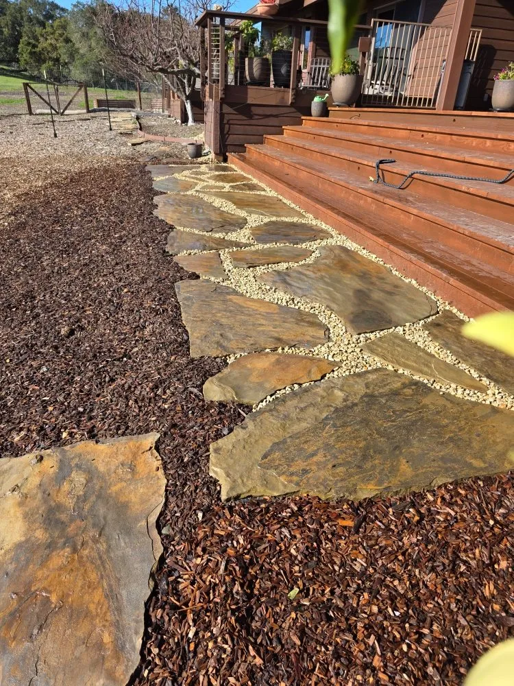 Local residential landscaping experts serving Redwood City, CA - LG Proscape