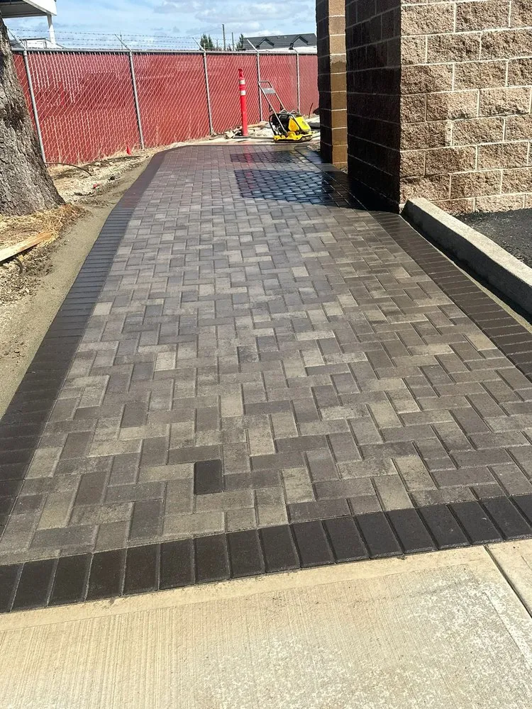 Professional residential landscaping experts serving Salem, OR - Lgarcia Landscape Solutions