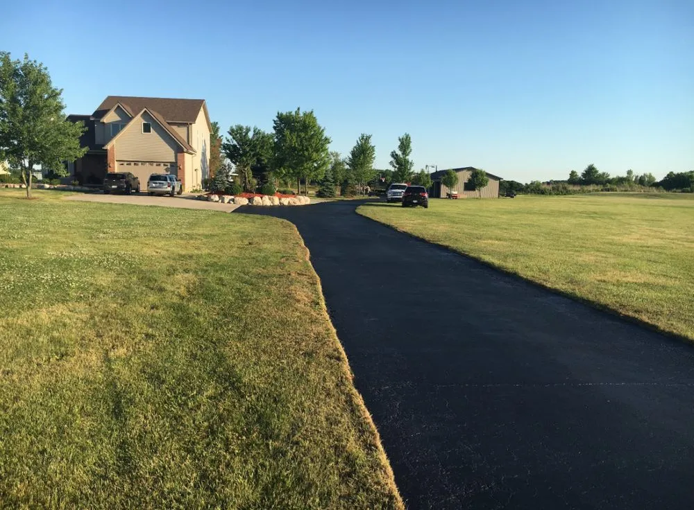 Top-rated landscape design experts serving Monroe, MI - Lgnd Lawn Care