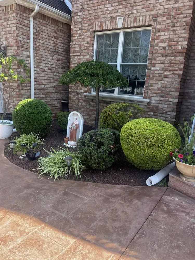 Expert landscape design in Red Bank, NJ by L.Gonzalez landscaping services