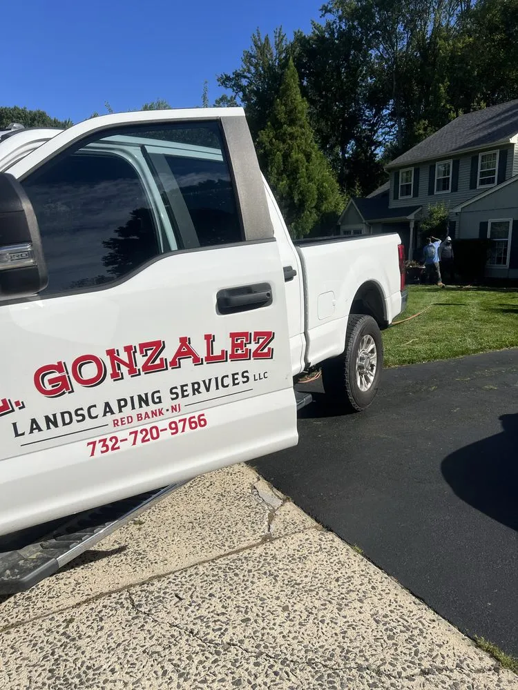 Custom landscape design in Red Bank, NJ by L.Gonzalez landscaping services