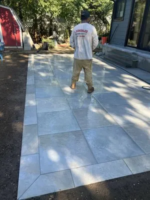 L.Gonzalez landscaping services