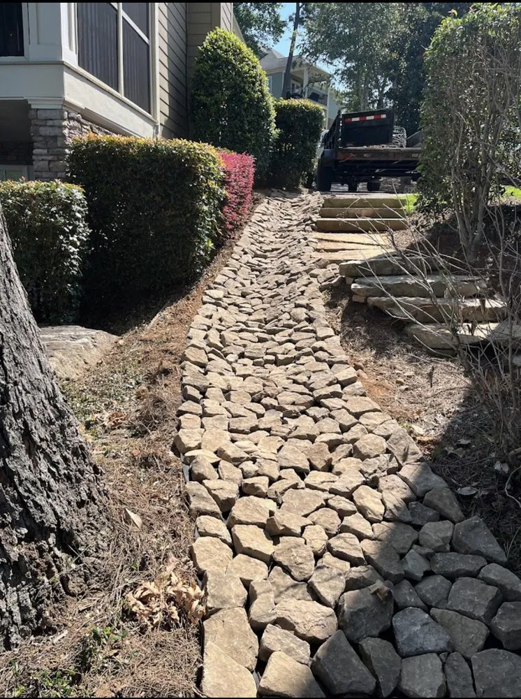 Affordable outdoor landscaping experts serving Auburn, AL - LGS Landscapes