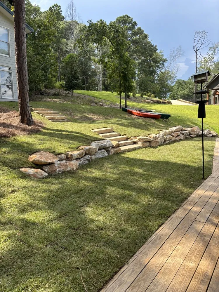 Custom yard maintenance in Auburn, AL - LGS Landscapes